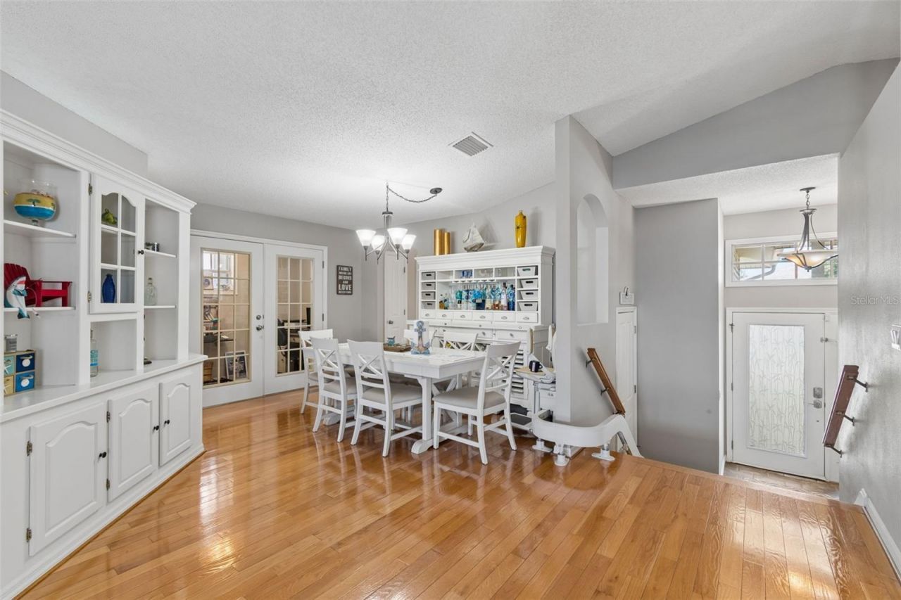 6211 Bayside Drive, New Port Richey, FL 34652 Photo