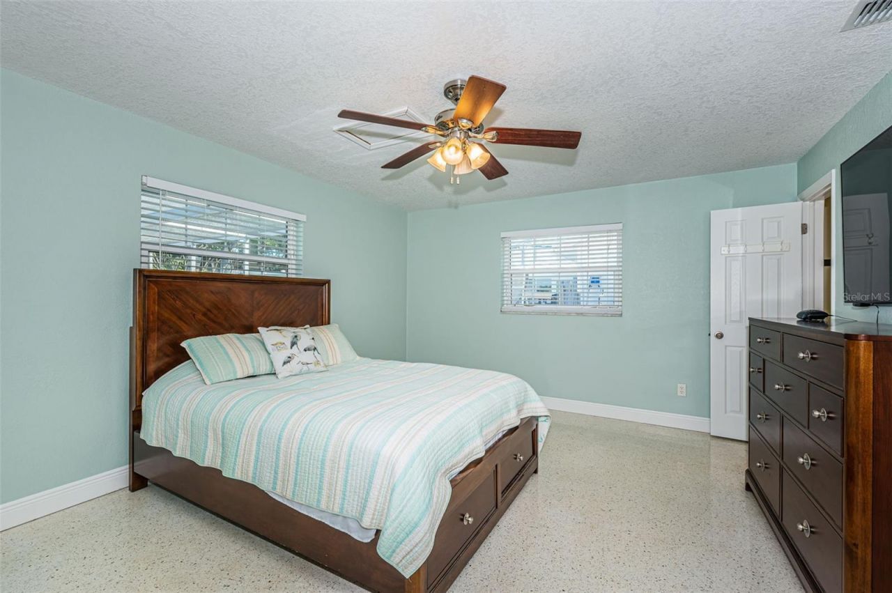 14025 Yacht Club Boulevard, Seminole, FL 33776 Photo