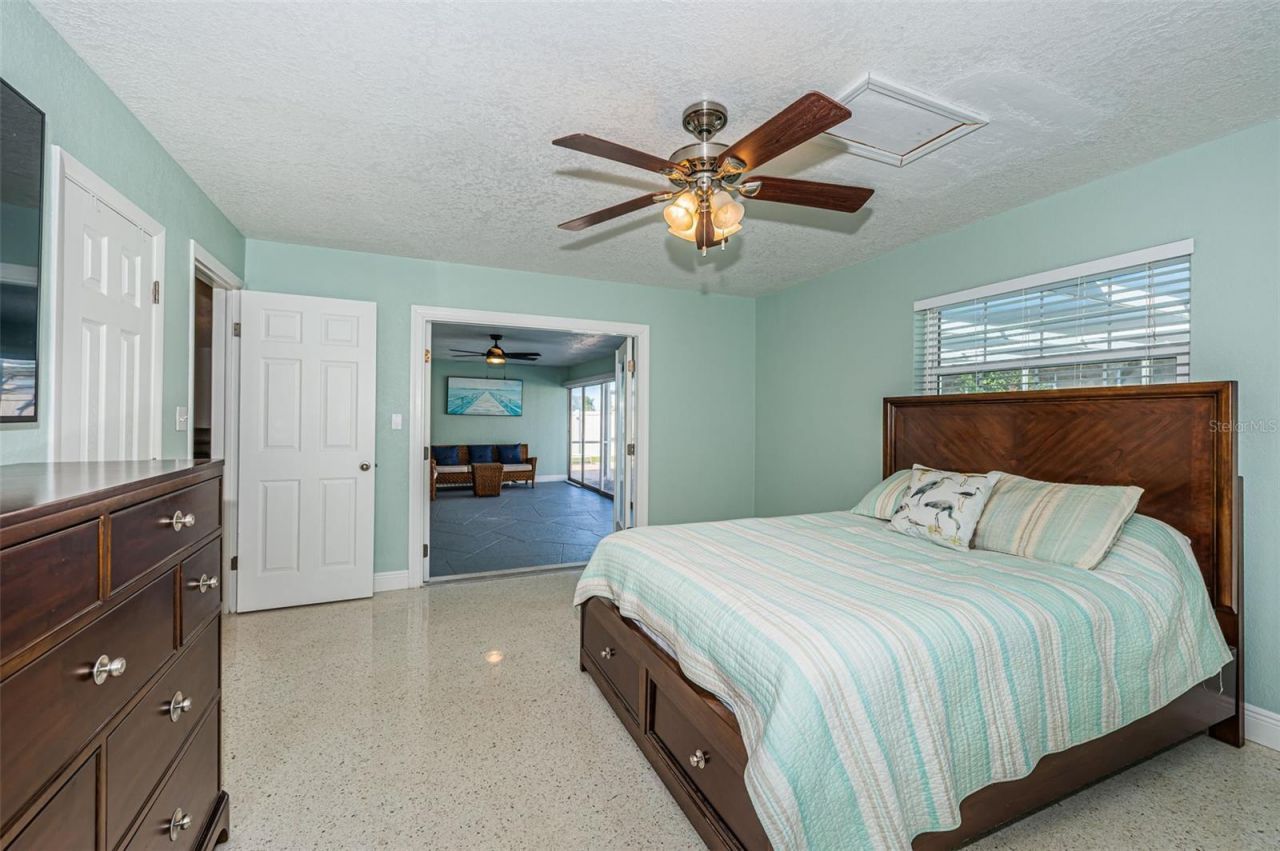 14025 Yacht Club Boulevard, Seminole, FL 33776 Photo