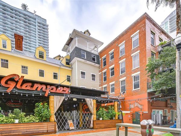 215 CENTRAL AVENUE , Unit 2B, ST PETERSBURG, FL 33701