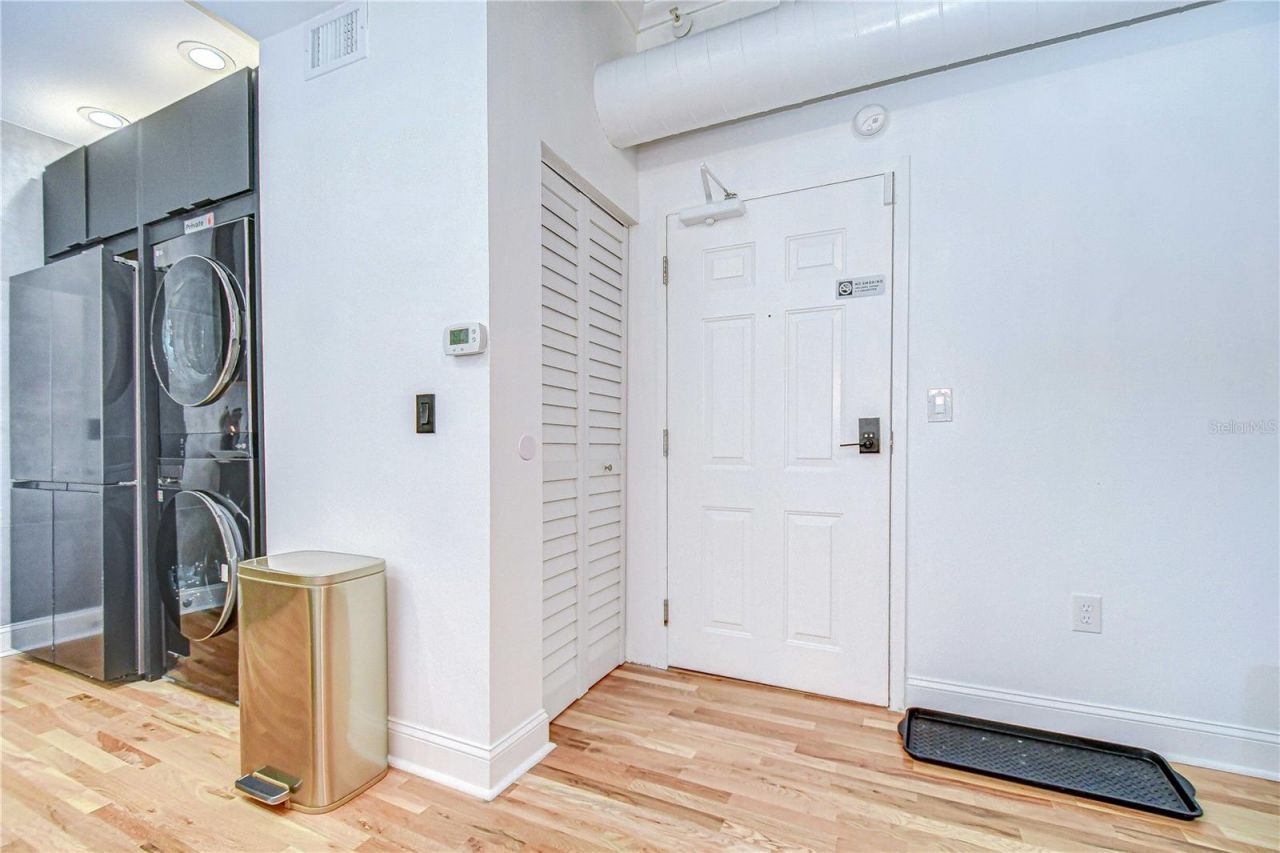 215 Central Avenue, Unit 2B, Saint Petersburg, FL 33701 Photo