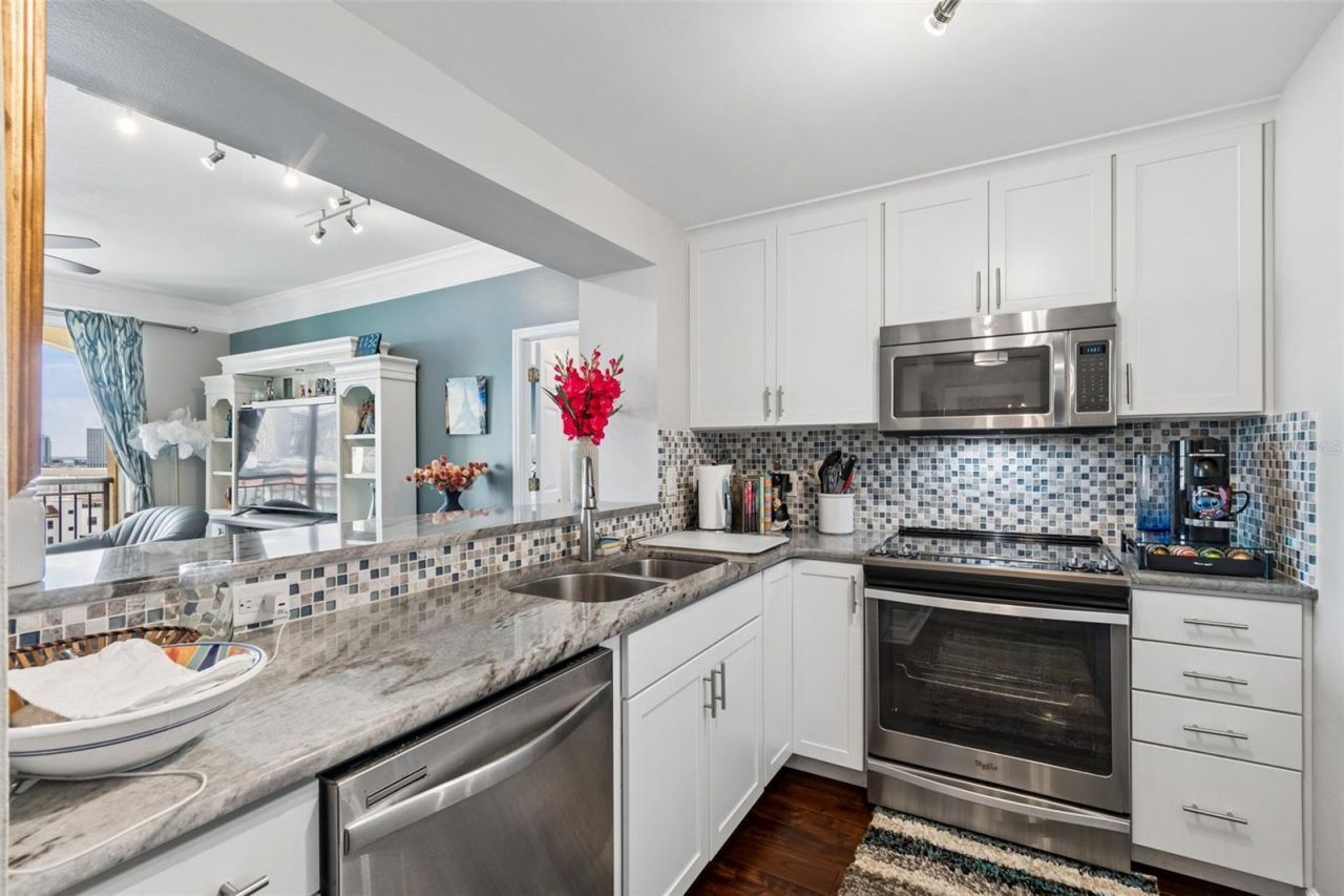 345 Bayshore Boulevard, Unit 1206, Tampa, FL 33606 Photo