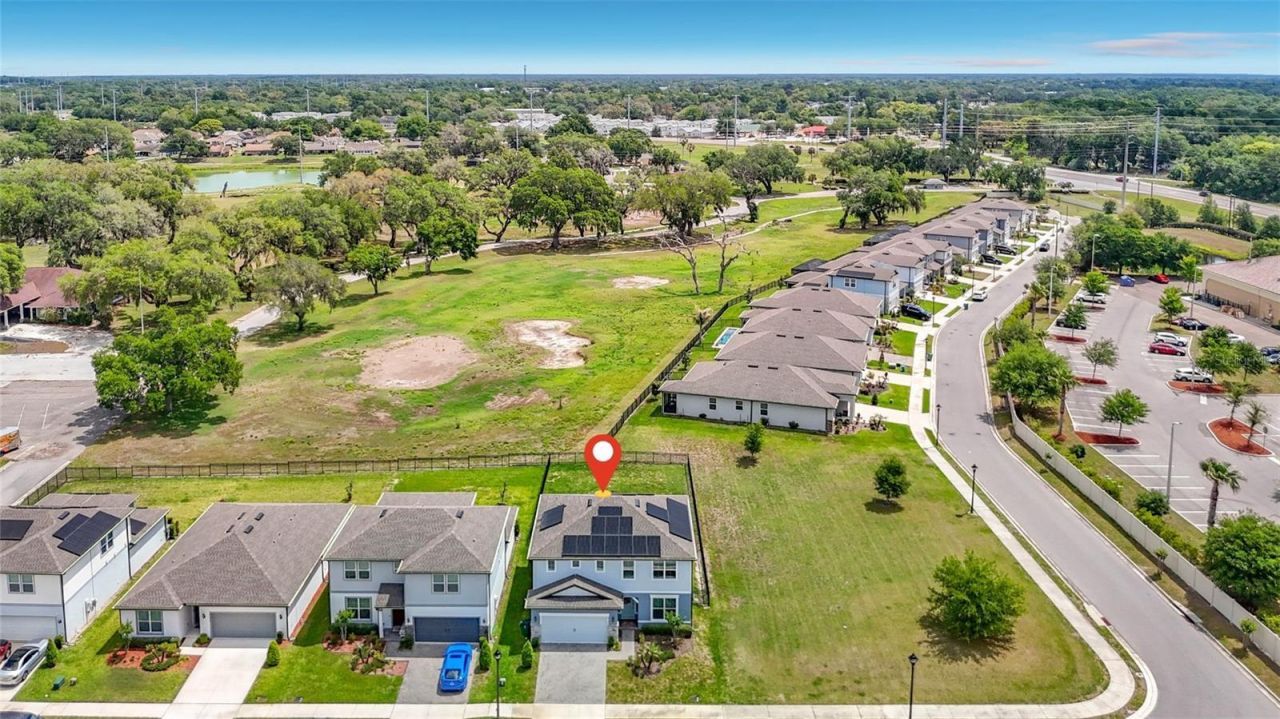 6136 Bradford Woods Drive, Zephyrhills, FL 33542 Photo