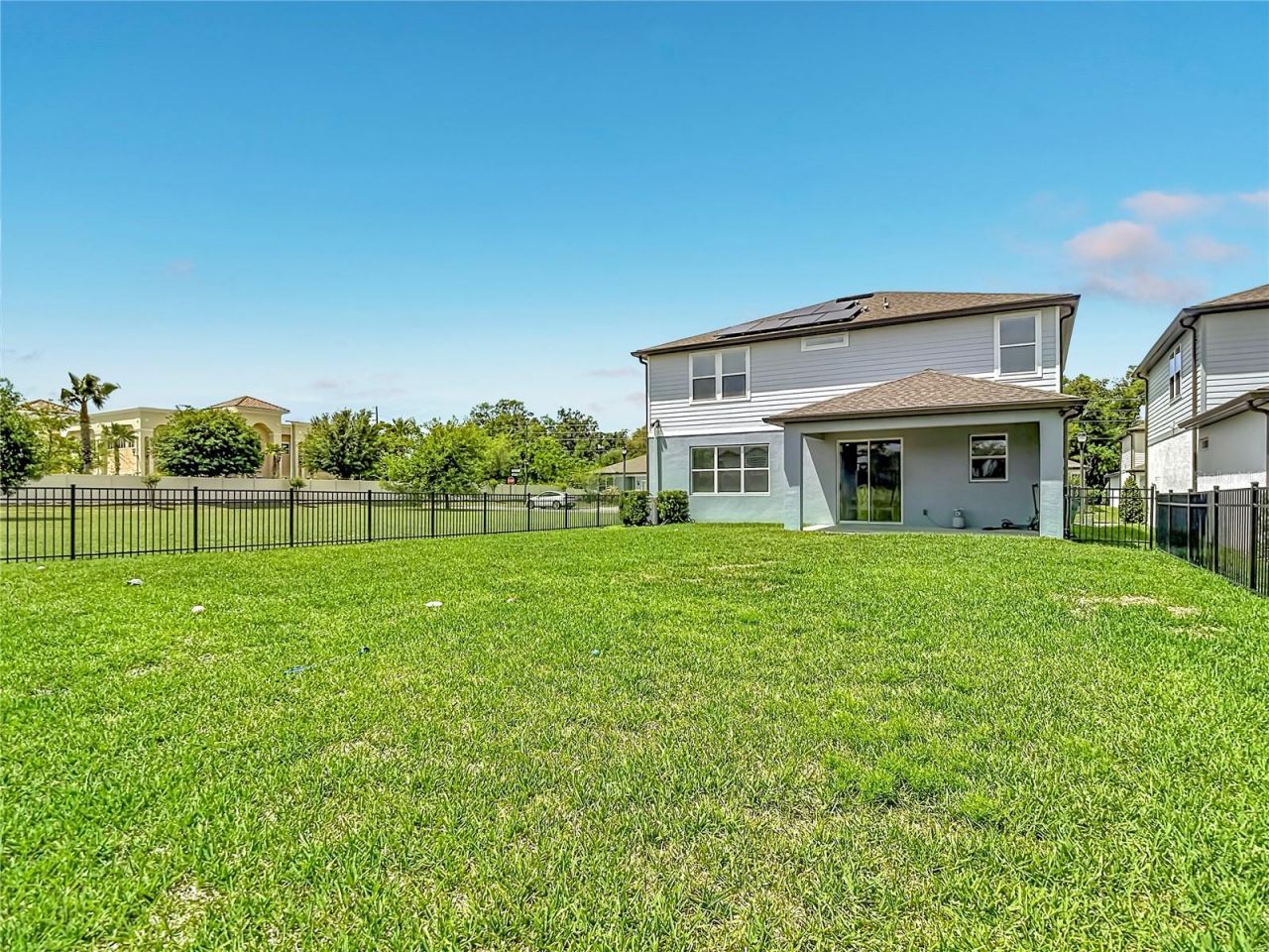 6136 Bradford Woods Drive, Zephyrhills, FL 33542 Photo