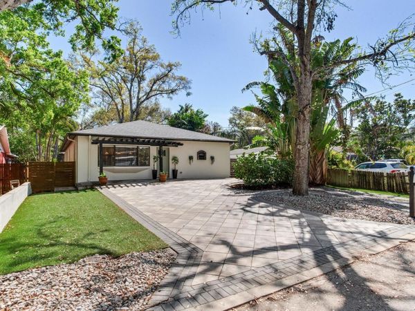 6118 S ELKINS AVENUE , TAMPA, FL 33611