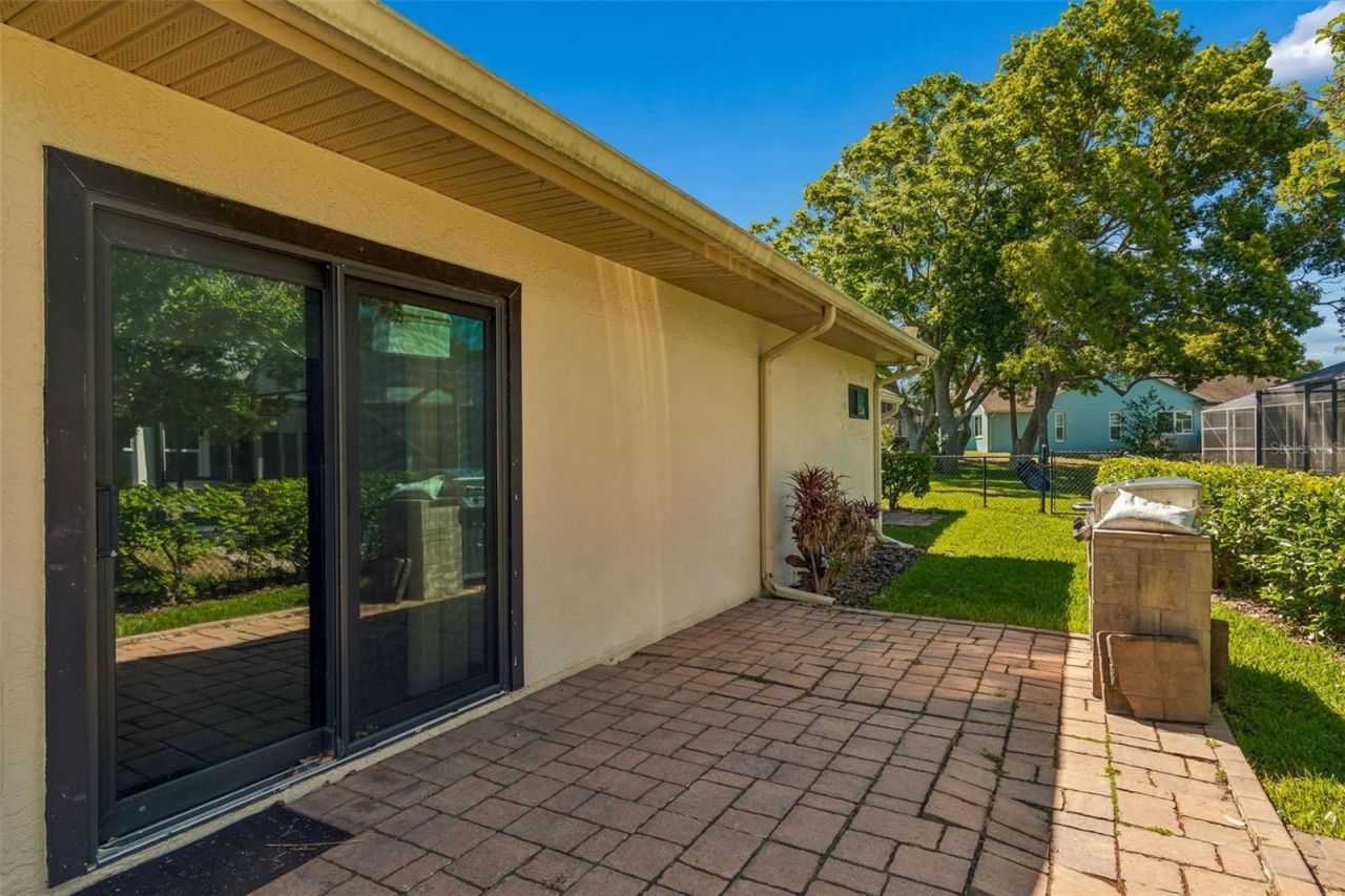 8723 Ashbury Drive, Hudson, FL 34667 Photo