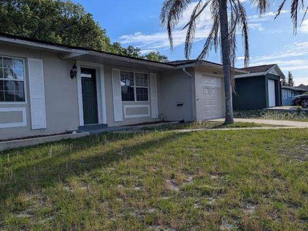 1725 TWIN OAK STREET , DELTONA, FL 32725