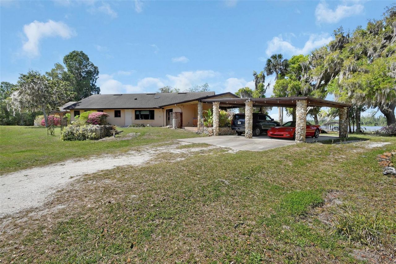 5268 State Road 11, De Leon Springs, FL 32130 Photo