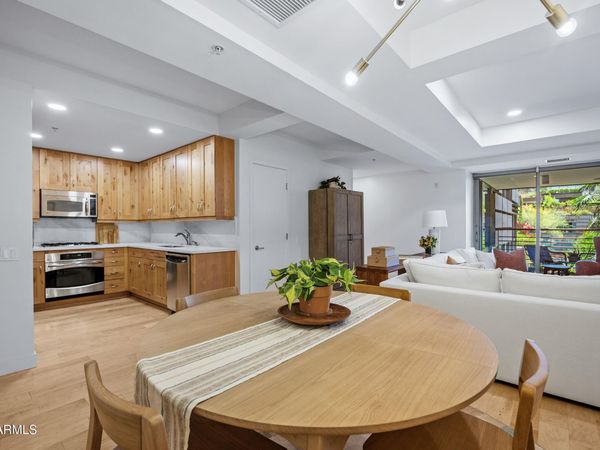 7161 E RANCHO VISTA Drive, Unit 4004, Scottsdale, AZ 85251