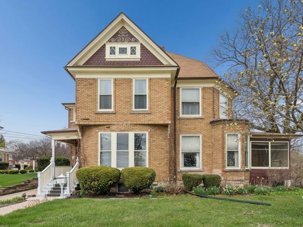 1436 Clay Street , Davenport, IA 52804