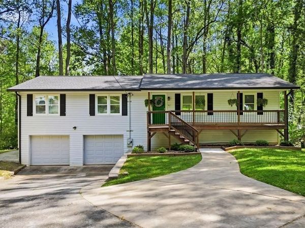 306 Jason Court, Woodstock, GA 30188