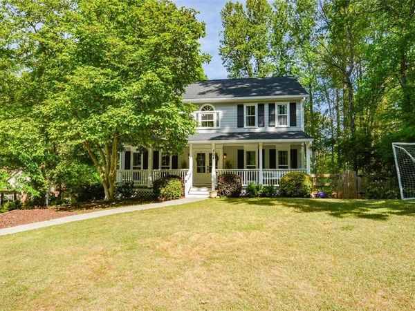 304 Cacique Court, Woodstock, GA 30188