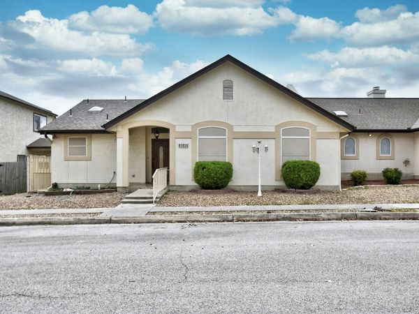 5824 GRANDWOOD DR, San Antonio, TX 78239