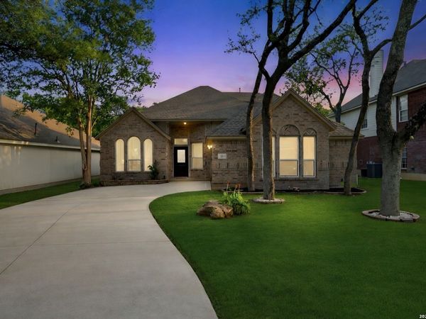 2311 PREAKNESS LN, San Antonio, TX 78248