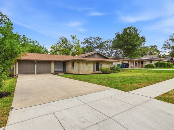 3638 MAPLETON ST, San Antonio, TX 78230
