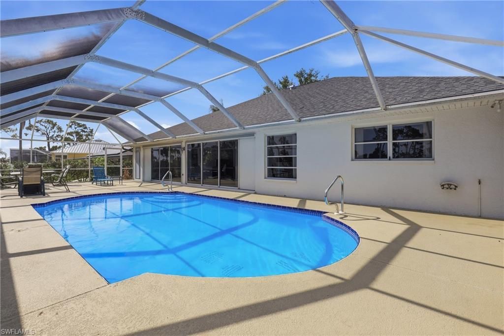 1022 SW 18th Ter, Cape Coral, FL 33991 Photo