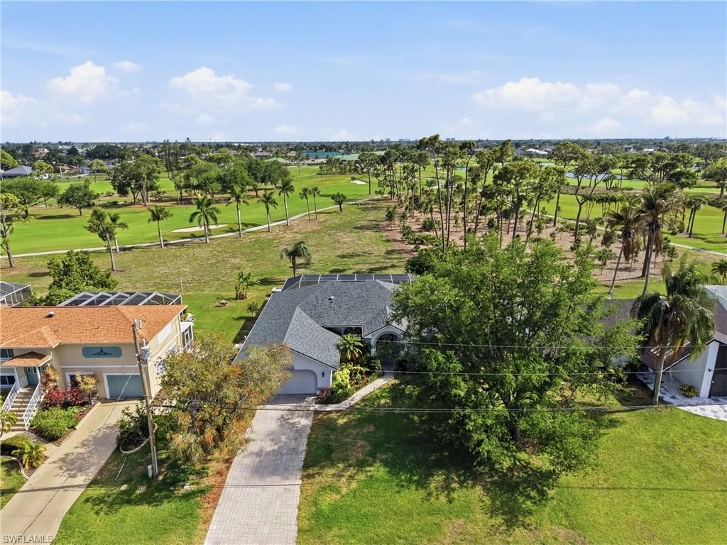 1022 SW 18th Ter, Cape Coral, FL 33991 Photo