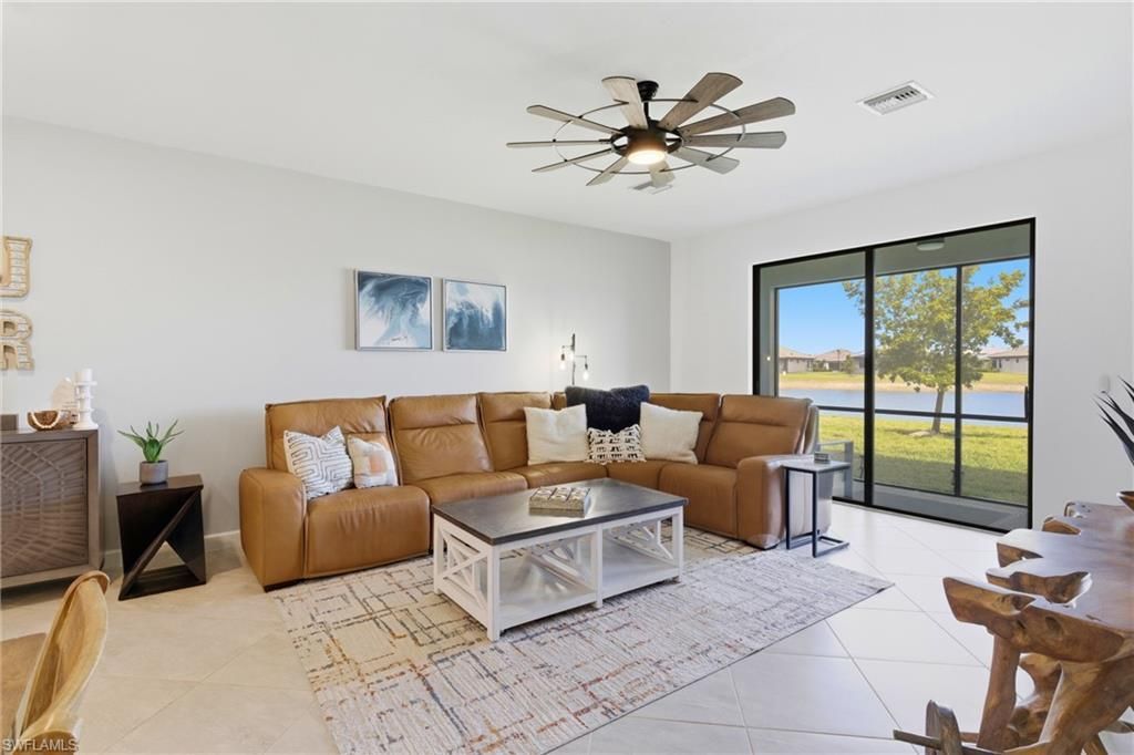 14208 Pine Lodge Ln, Fort Myers, FL 33913 Photo