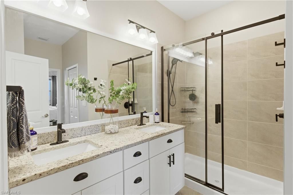 14208 Pine Lodge Ln, Fort Myers, FL 33913 Photo