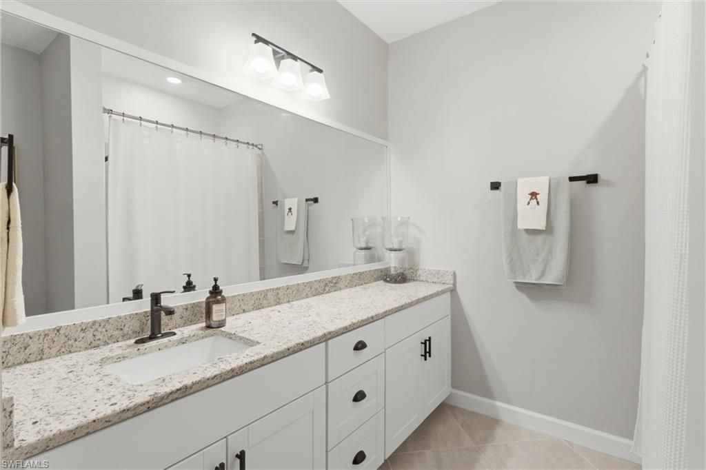 14208 Pine Lodge Ln, Fort Myers, FL 33913 Photo