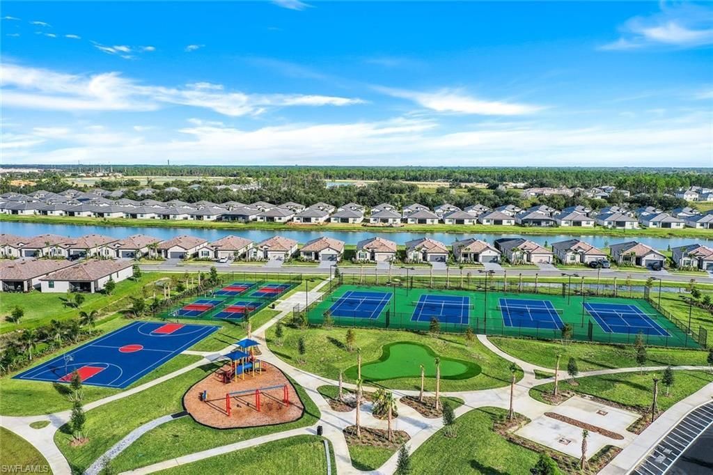 14208 Pine Lodge Ln, Fort Myers, FL 33913 Photo