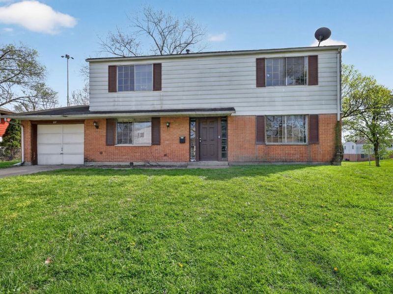 1773 Continental Drive, Sharonville, OH 45246 Photo 1