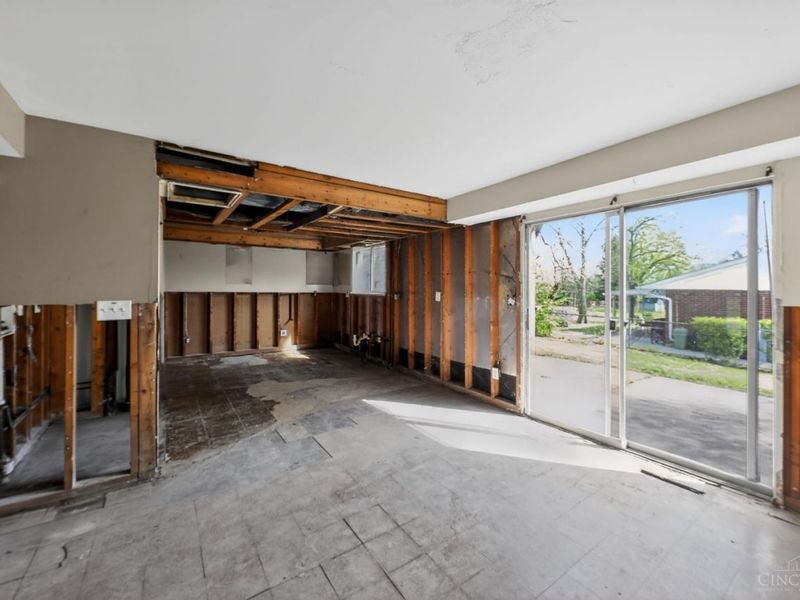 1773 Continental Drive, Sharonville, OH 45246 Photo 6