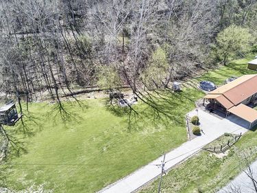 965 McComas Branch Road, Milton, WV 25541