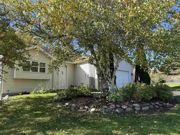 819 Spellman Street, Mount Horeb, WI 53572