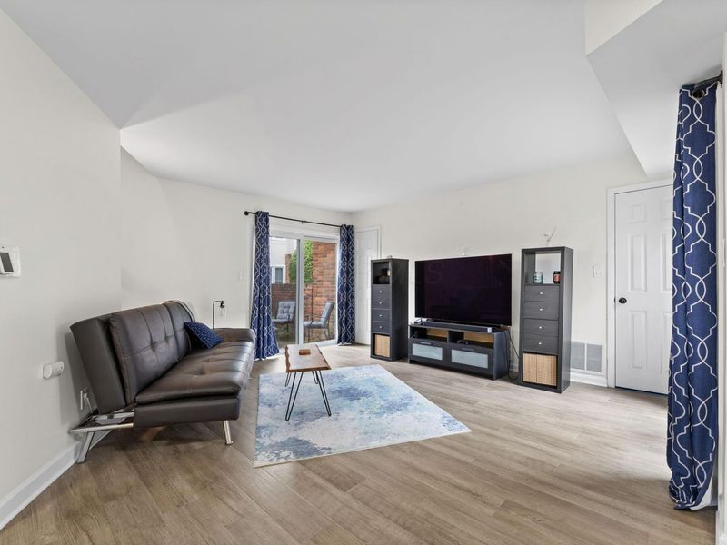 1568 Lafayette Drive, Upper Arlington, OH 43220 Photo 3