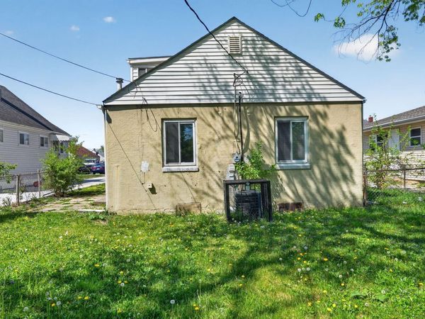 56 Florence Avenue, Columbus, OH 43228