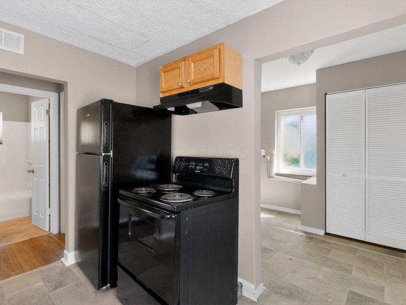 56 Florence Avenue, Columbus, OH 43228 Photo 18