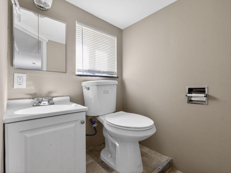 56 Florence Avenue, Columbus, OH 43228 Photo 25