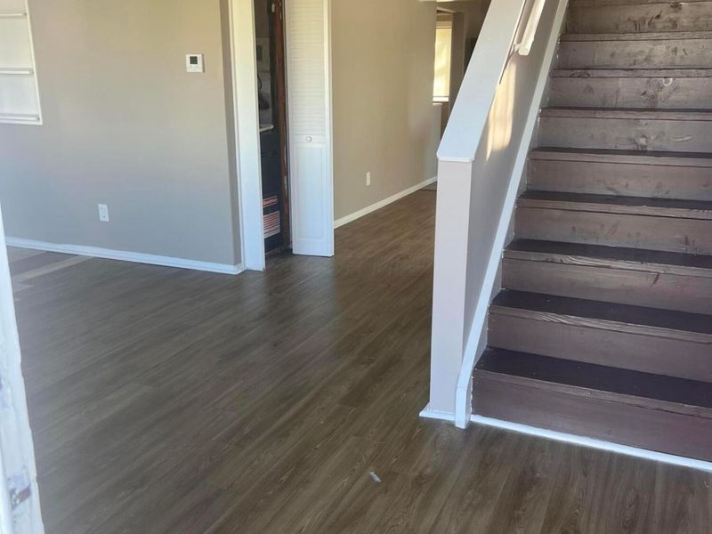 56 Florence Avenue, Columbus, OH 43228 Photo 6