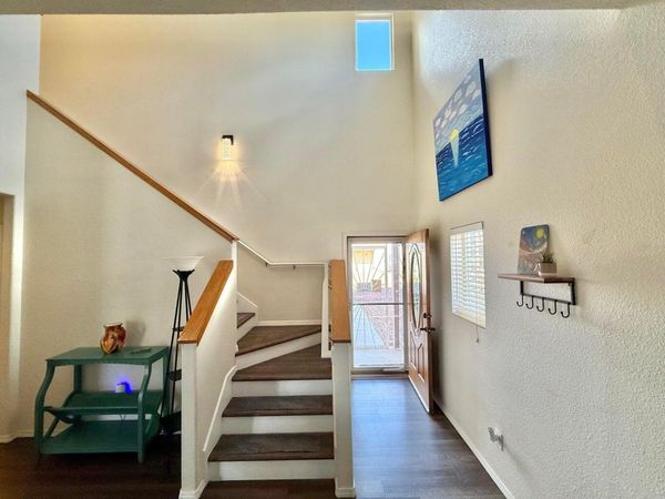 3324 Rio Fonda SW, Albuquerque, NM 87121
