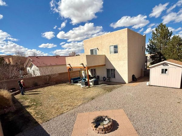 3324 Rio Fonda SW, Albuquerque, NM 87121