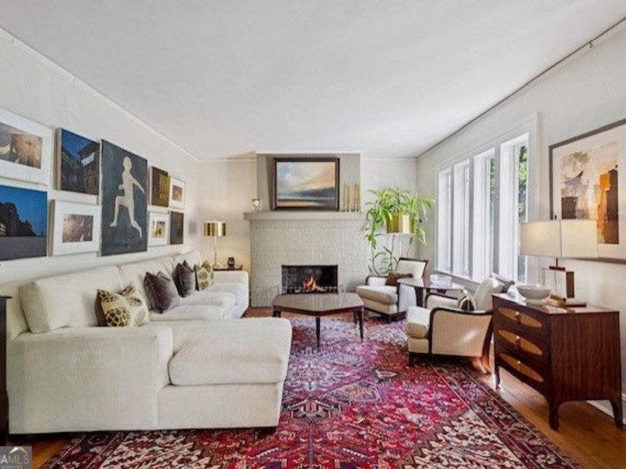 Property Image 4