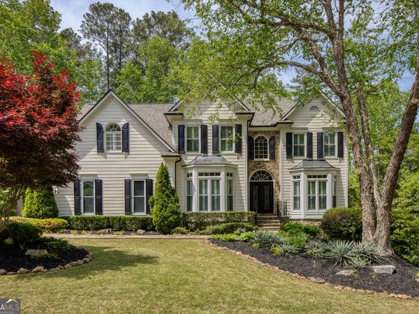 764 Vinings Estates Drive SE, Smyrna, GA 30126