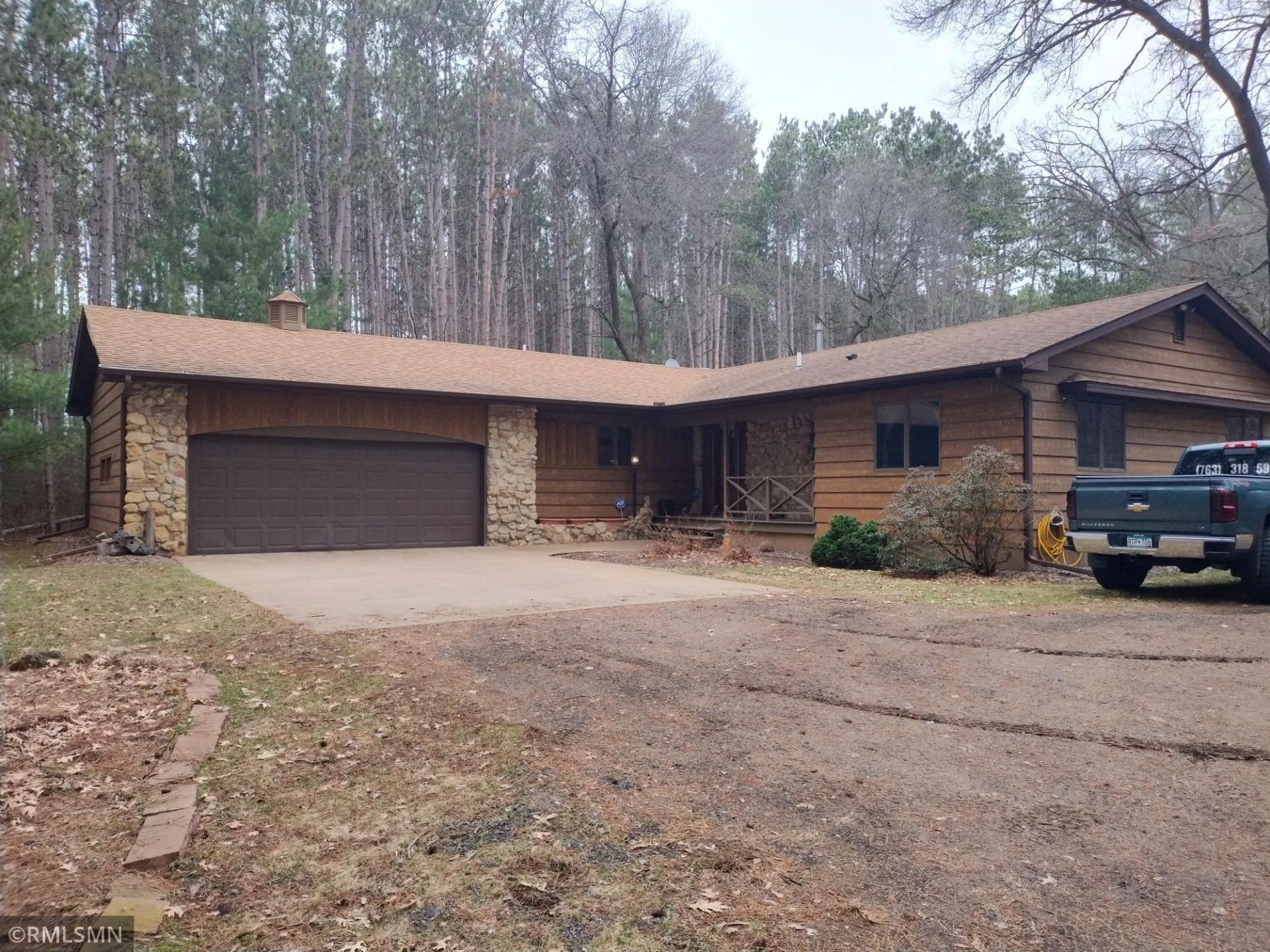 35343 Forest Boulevard, North Branch, MN 55056