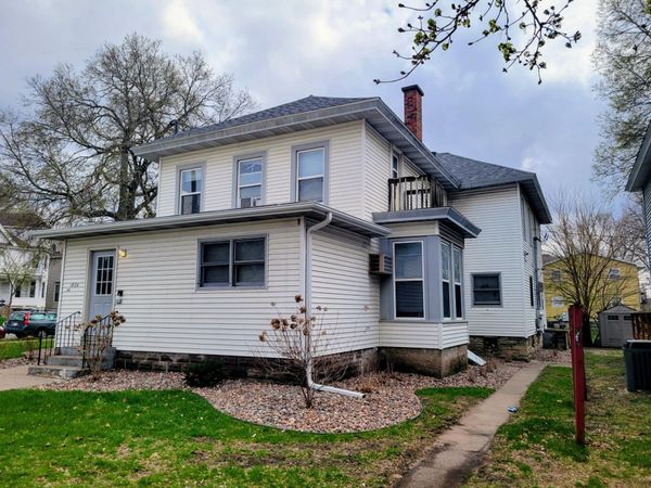104 11th St S, La Crosse, WI 54601