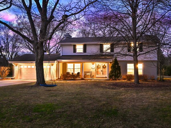 12850 Wrayburn Rd, Elm Grove, WI 53122