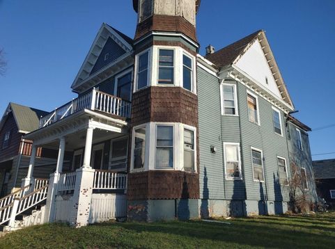 Main Photo