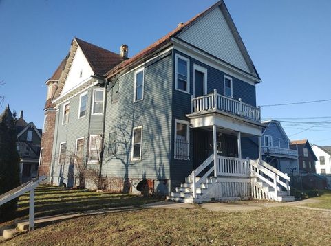 Main Photo