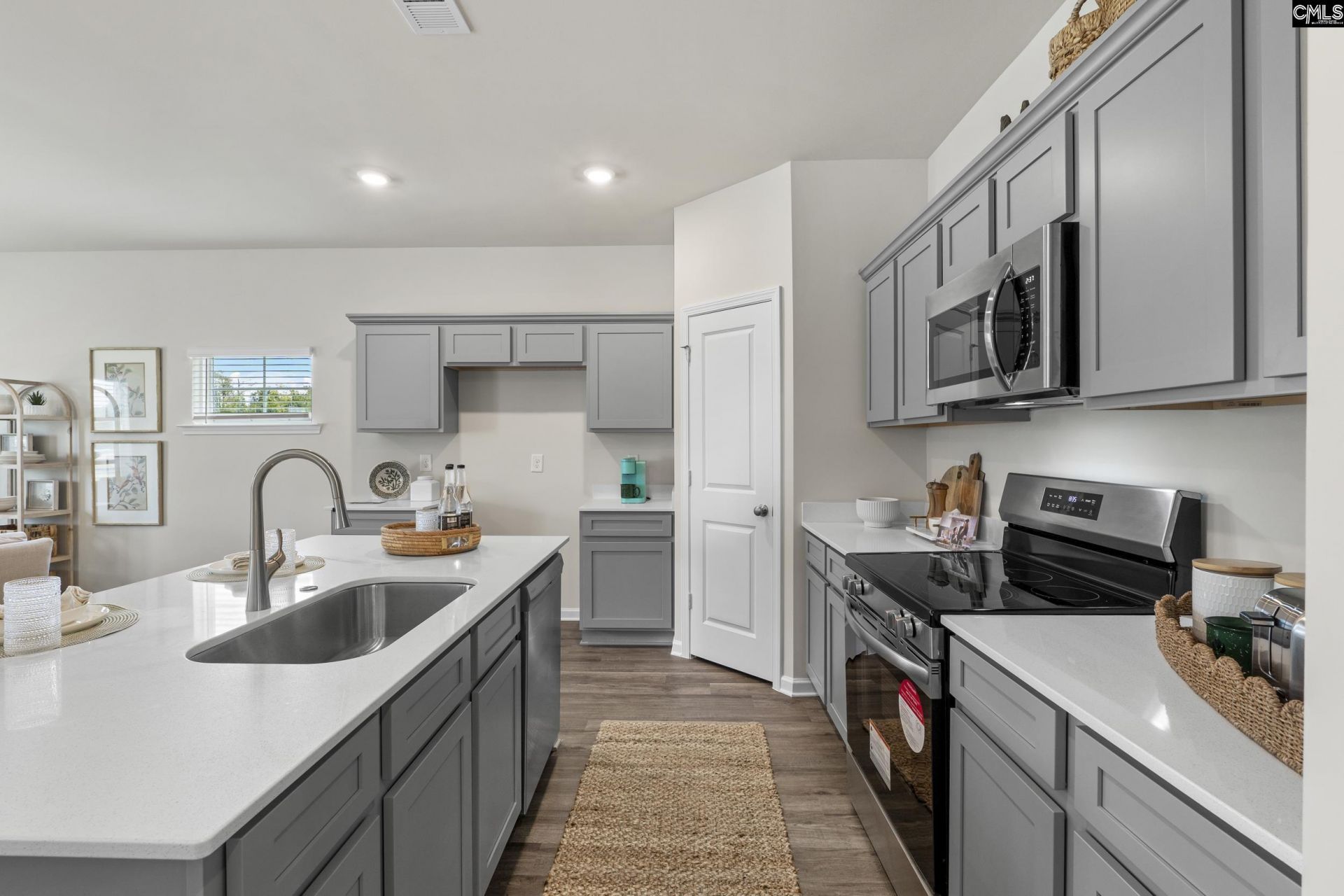 304 South Lake Court Photo 9