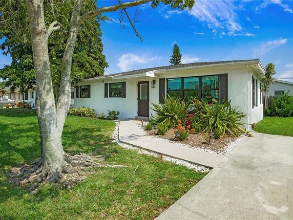 3455 Estey AVE, NAPLES, FL 34104