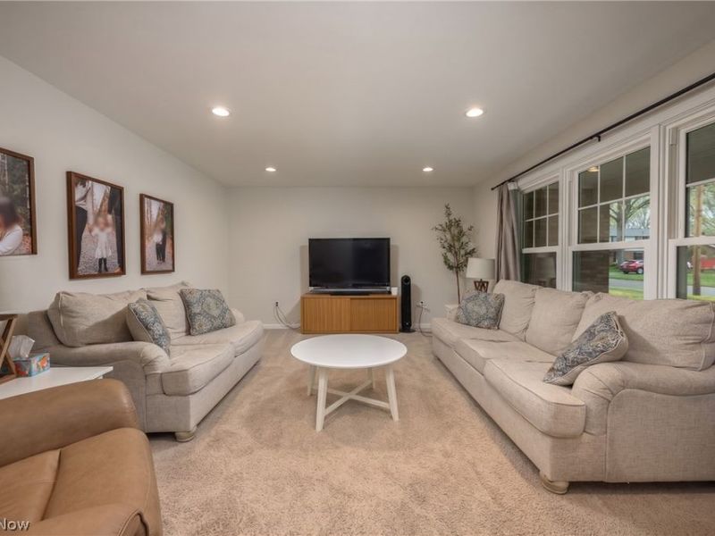 819 E 5th Street, Dover, OH 44622 Photo 15