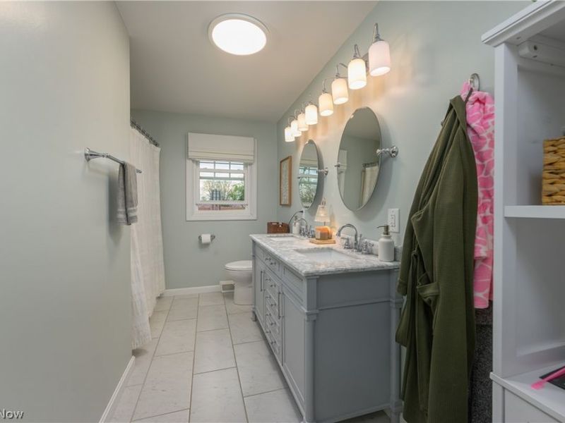 819 E 5th Street, Dover, OH 44622 Photo 29