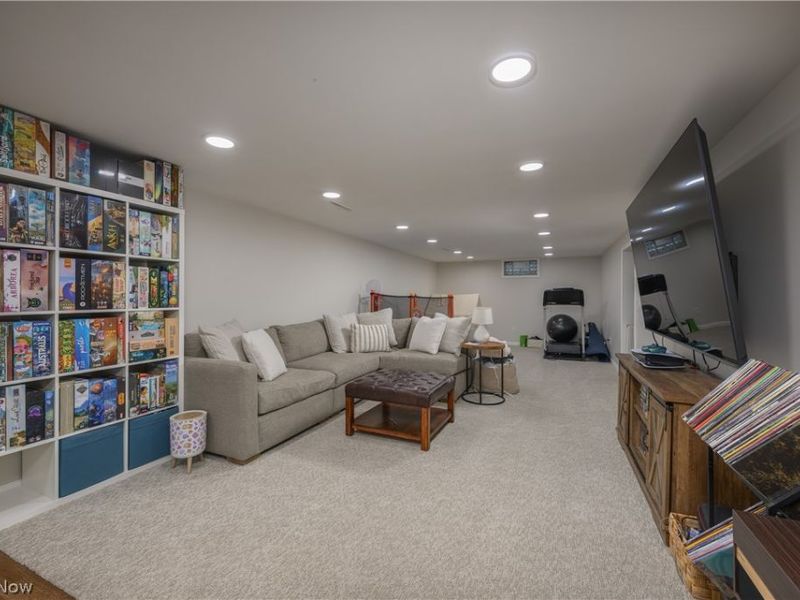 819 E 5th Street, Dover, OH 44622 Photo 30