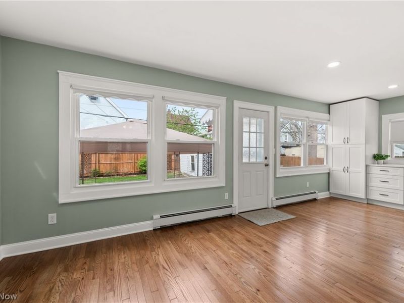 2126 Elbur Avenue, Lakewood, OH 44107 Photo 11