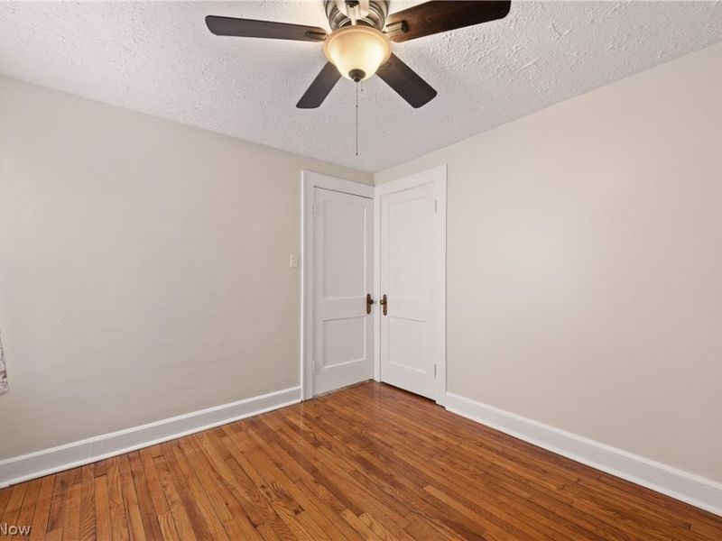 2126 Elbur Avenue, Lakewood, OH 44107 Photo 24